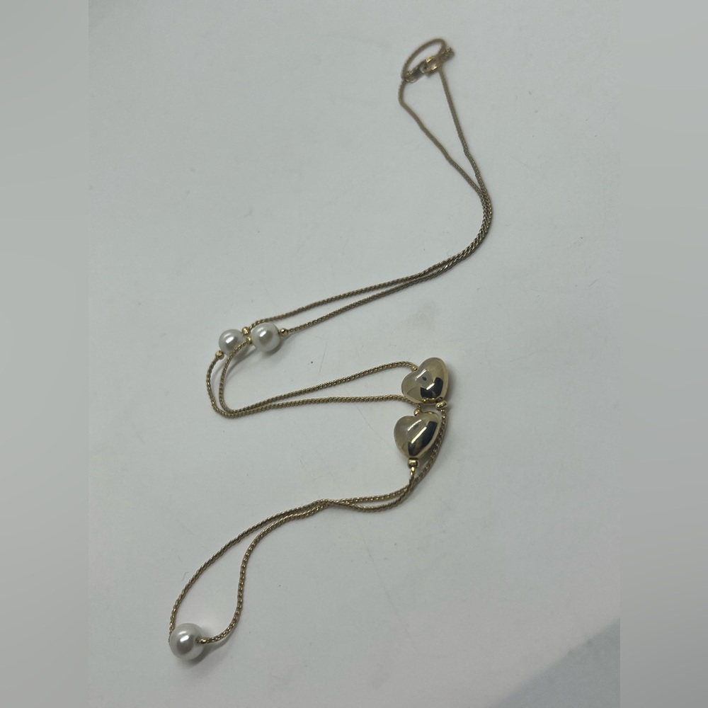 Gold heart and pearl necklace